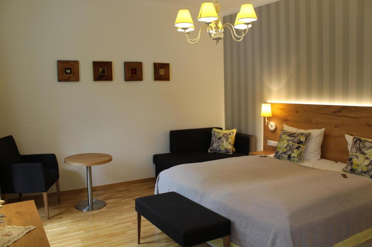 Goldener Adler Oberried - Hotel & Appartements 외부 사진