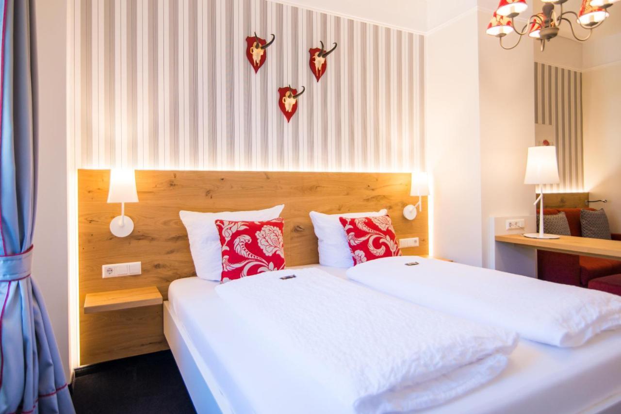 Goldener Adler Oberried - Hotel & Appartements 외부 사진
