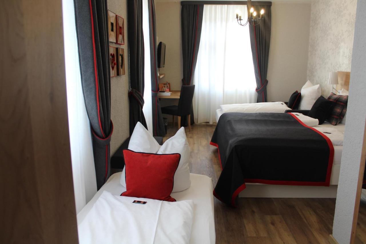 Goldener Adler Oberried - Hotel & Appartements 외부 사진